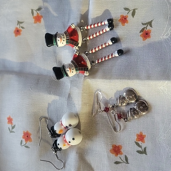 Jewelry - Holidays snowman earrings, set of 3